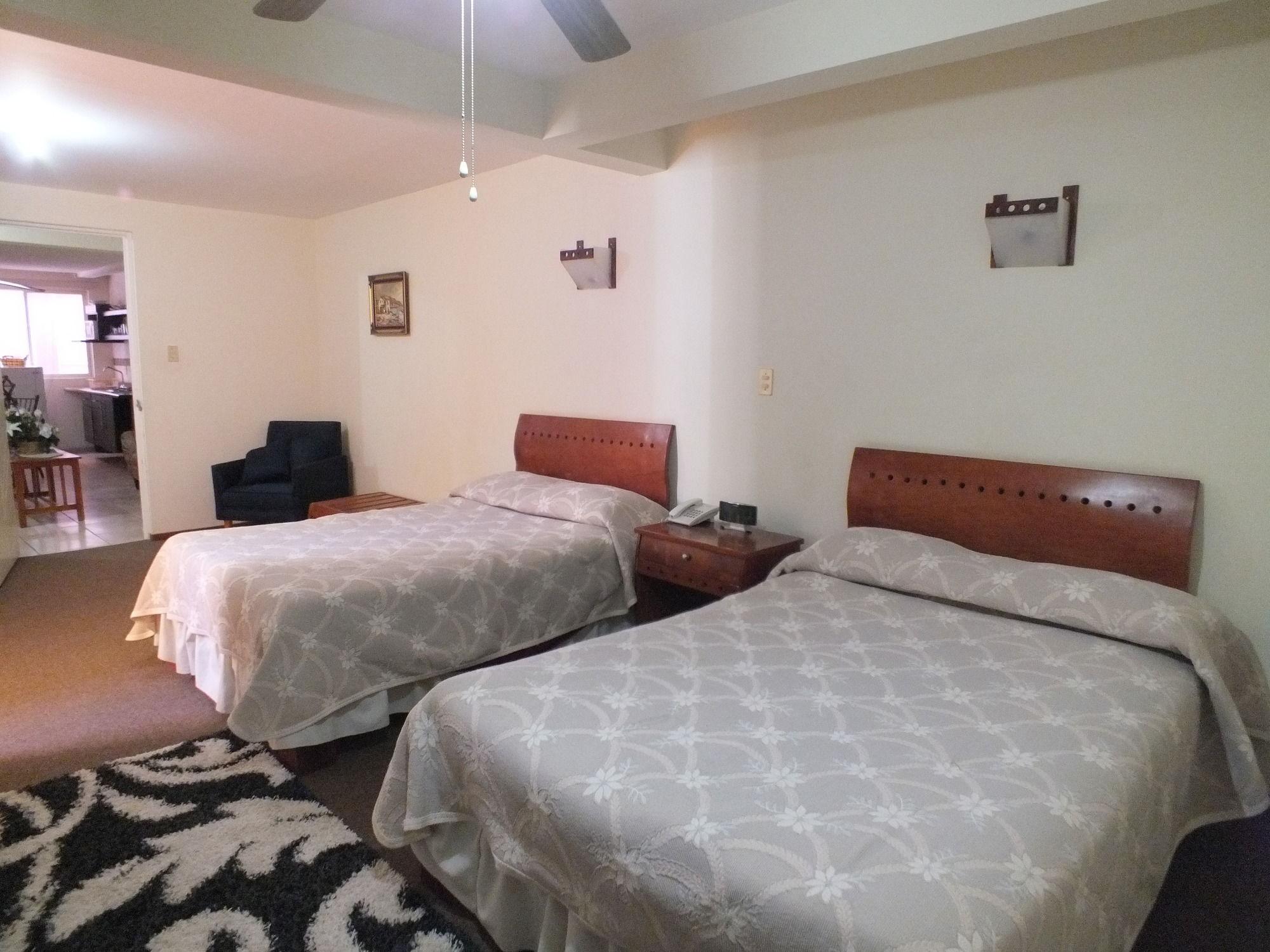 Hotel Rincon Real Suites Durango Exterior photo