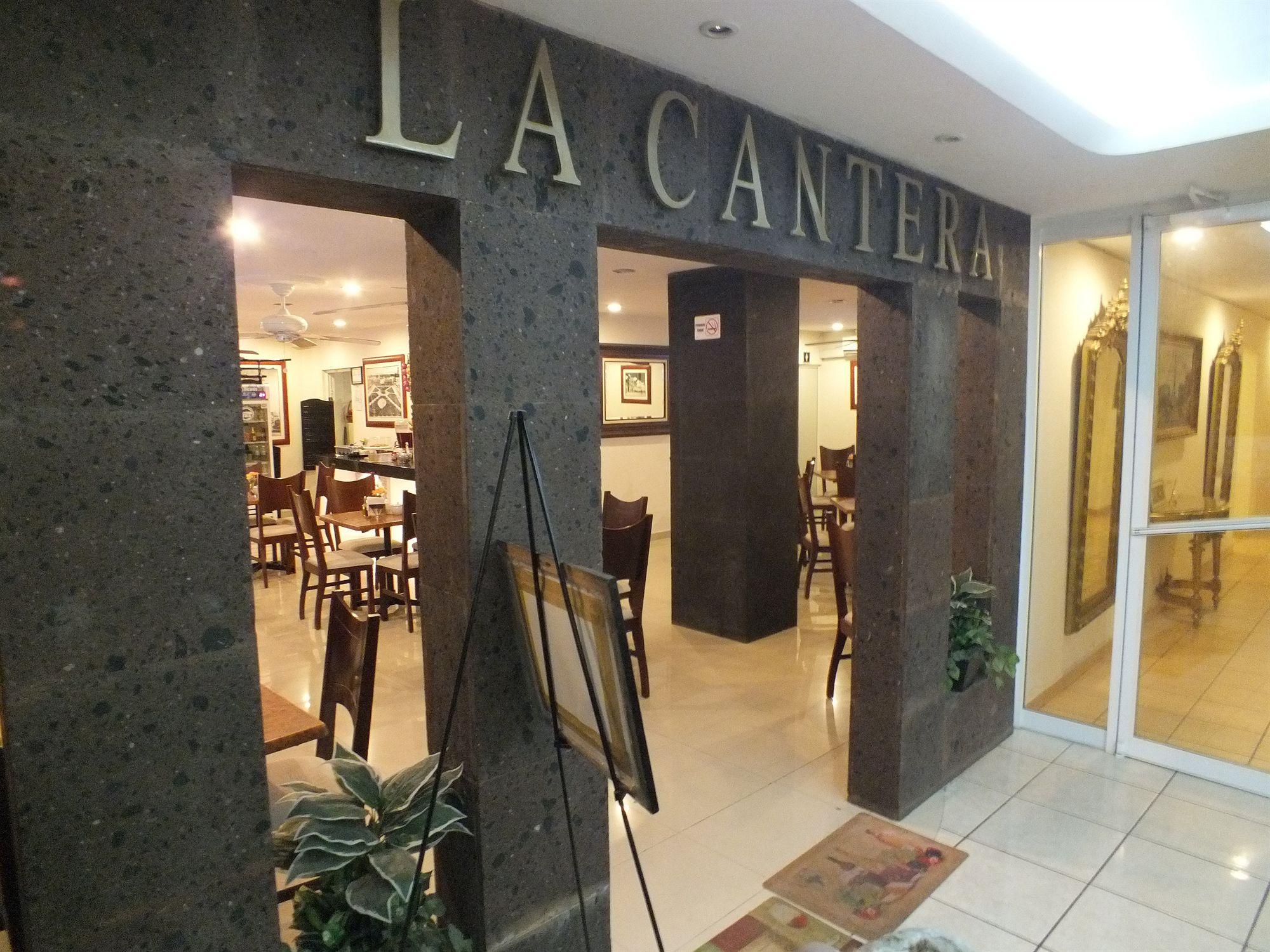 Hotel Rincon Real Suites Durango Exterior photo