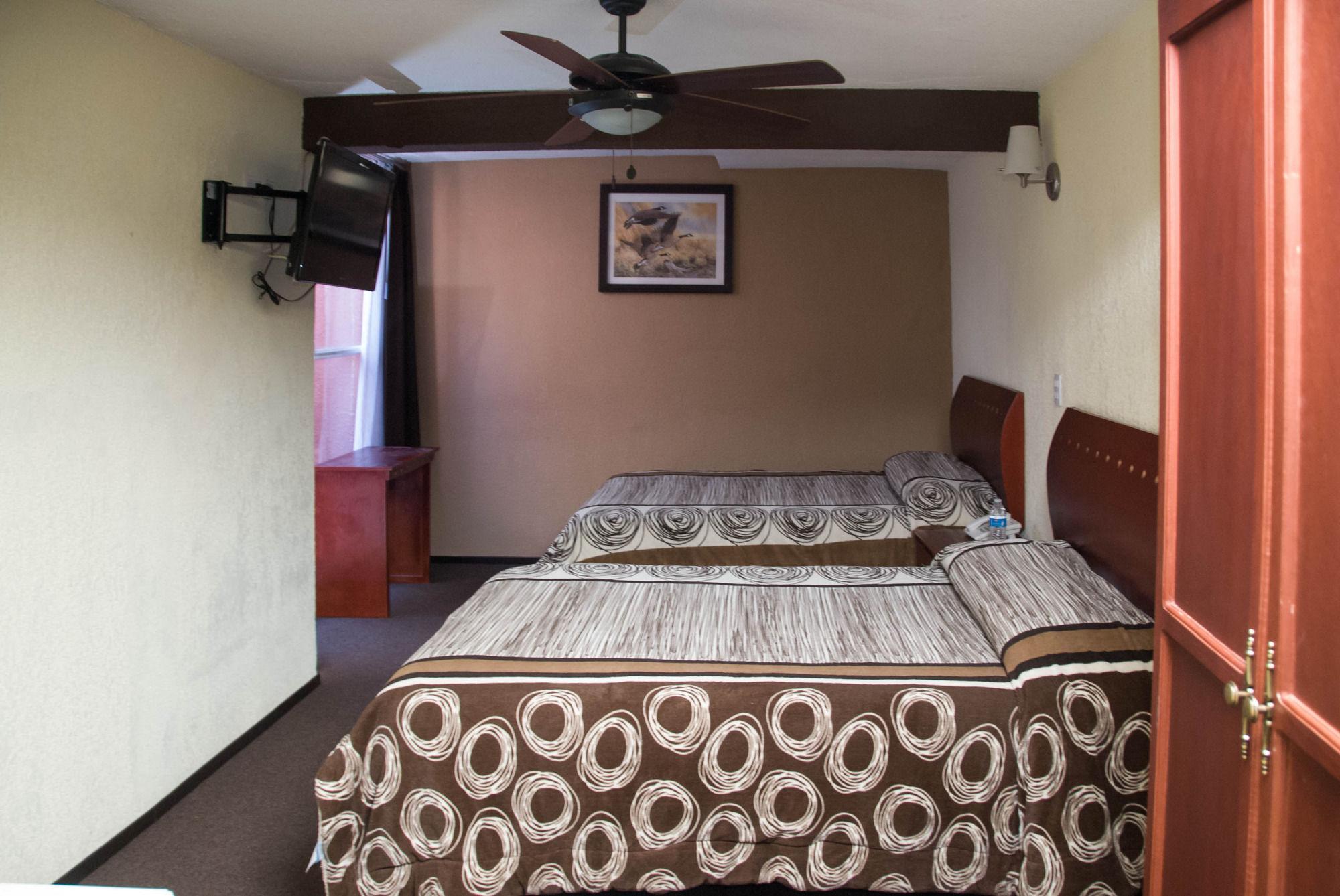 Hotel Rincon Real Suites Durango Exterior photo
