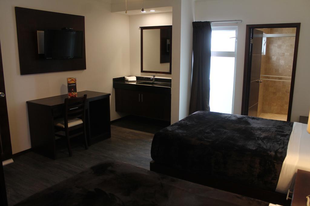Hotel Rincon Real Suites Durango Exterior photo